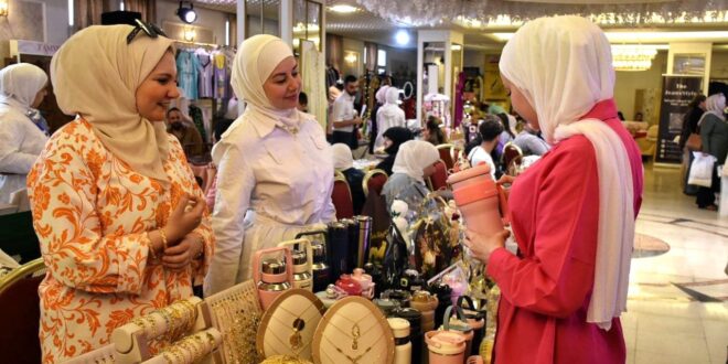El Bazar del Eid apoya a los pequeños negocios de las mujeres en Alepo