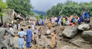 320 personas pierden la vida por inundaciones en Pakistán