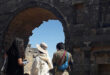 Turistas de Europa, Asia y América visitan Bosra Al-Sham y elogian su importancia histórica