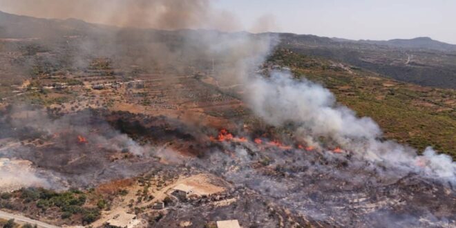 Incendios avanzan hacia zonas pobladas en Al-Ghab, Siria